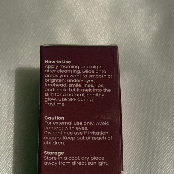 HER+ Calcium Wrinkle Core Stick - Picture 7 of 7